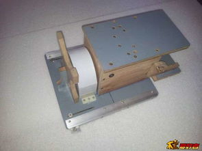 巧手改造 木地板砂盘机变身小台锯，实现一机两用